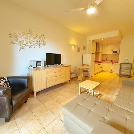 797 Holiday Rentals- Precioso Piso Con Vistas Al Jardin En Benalbeach Benalmádena Exteriör bild