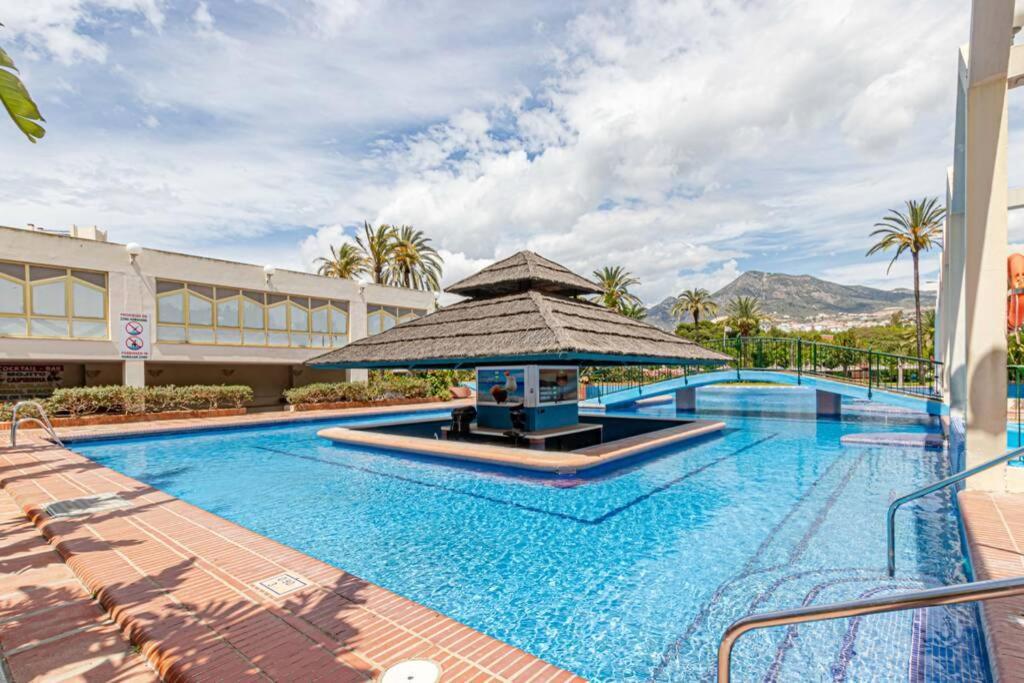 797 Holiday Rentals- Precioso Piso Con Vistas Al Jardin En Benalbeach Benalmádena Exteriör bild