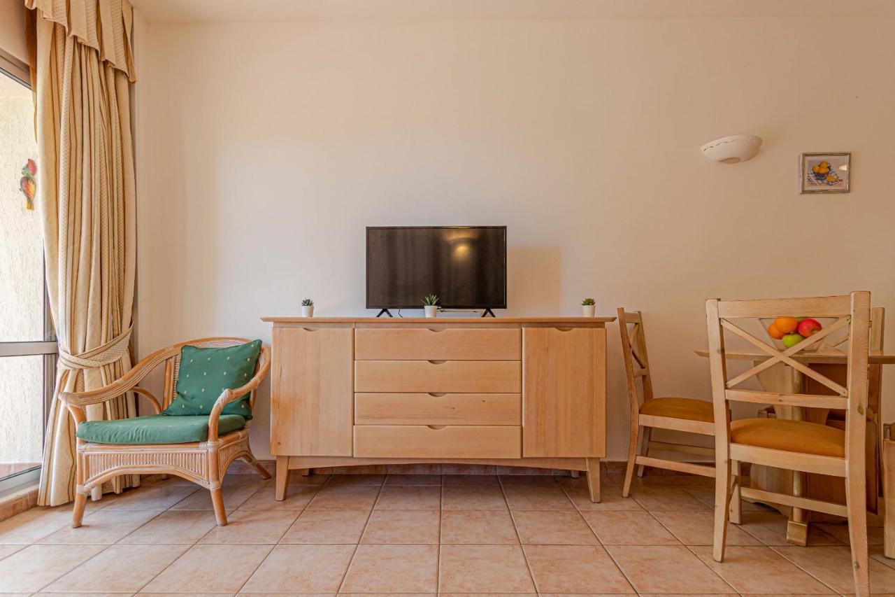 797 Holiday Rentals- Precioso Piso Con Vistas Al Jardin En Benalbeach Benalmádena Exteriör bild